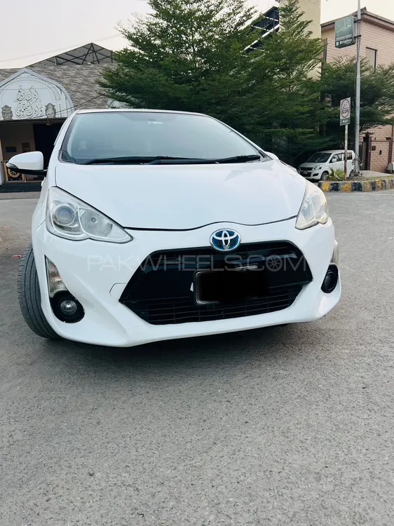 Toyota Aqua 2016 for Sale in Sargodha Image-1