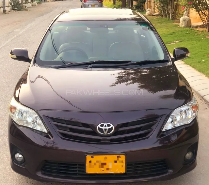 Toyota Corolla 2012 for Sale in Karachi Image-1