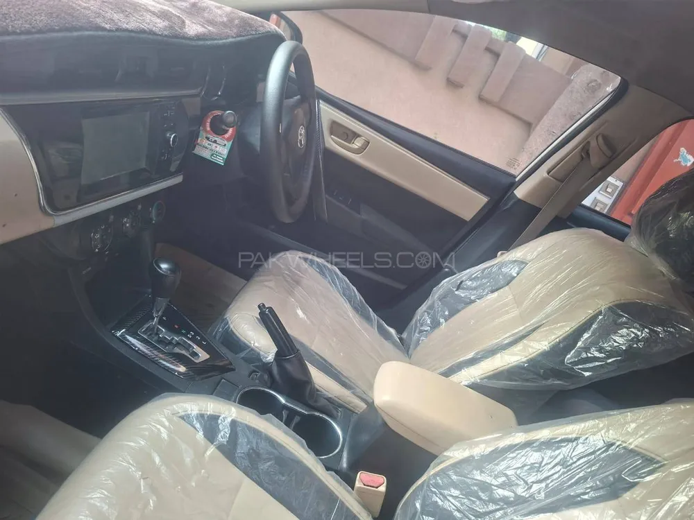 Toyota Corolla 2014 for Sale in Lahore Image-1