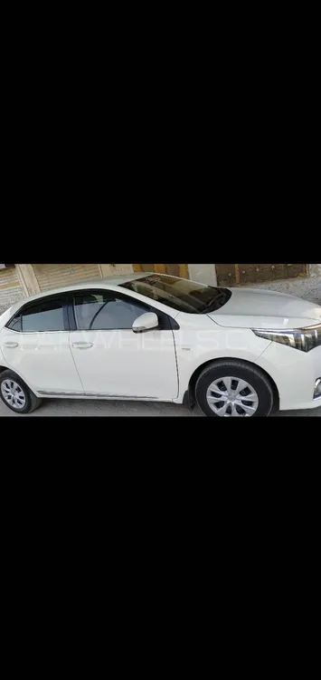 Toyota Corolla 2016 for Sale in Dera Ghazi Khan Image-1