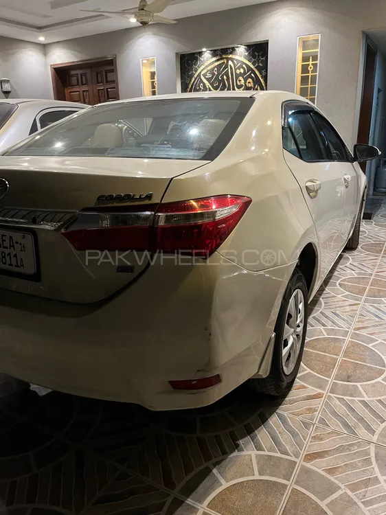 Toyota Corolla 2016 for Sale in Lahore Image-1