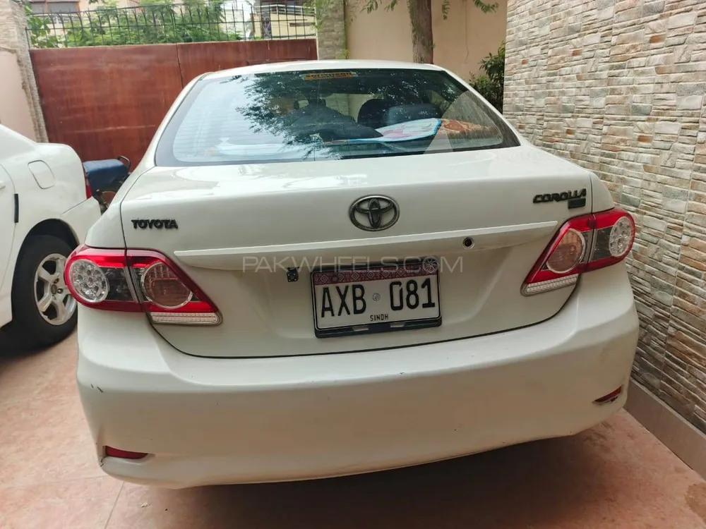 Toyota Corolla 2012 for Sale in Karachi Image-1