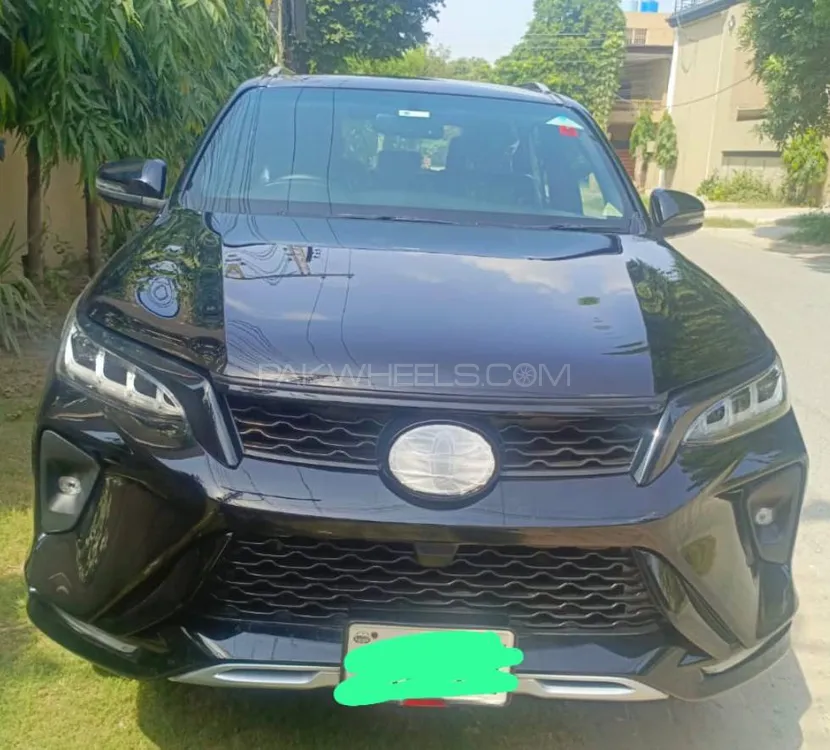 Toyota Fortuner 2022 for Sale in Lahore Image-1