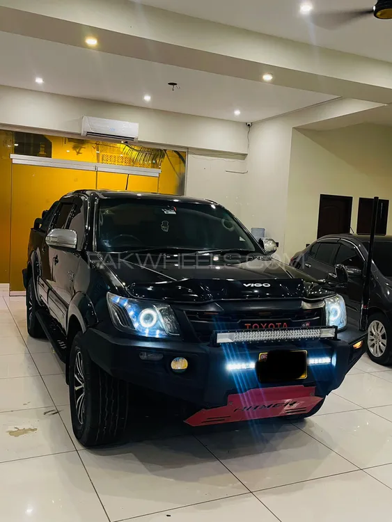 Toyota Hilux 2012 for Sale in Karachi Image-1