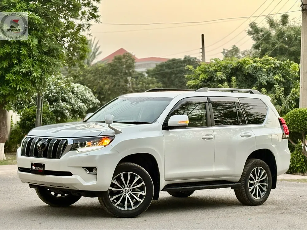 Toyota Prado 2020 for Sale in Lahore Image-1