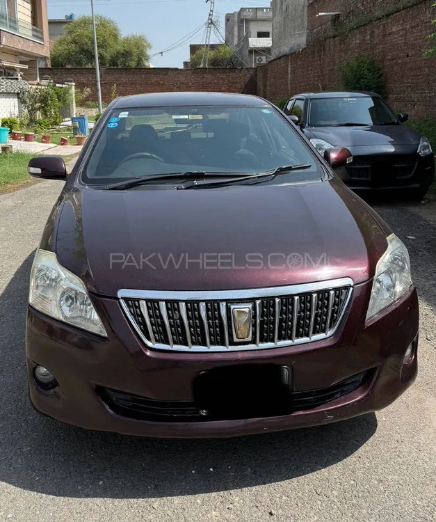 Toyota Premio 2009 for Sale in Lahore Image-1