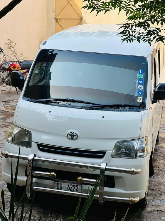 Toyota Town Ace 2008 for Sale in Peshawar Image-1
