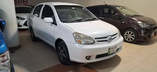 Toyota Platz F 1.0 2004