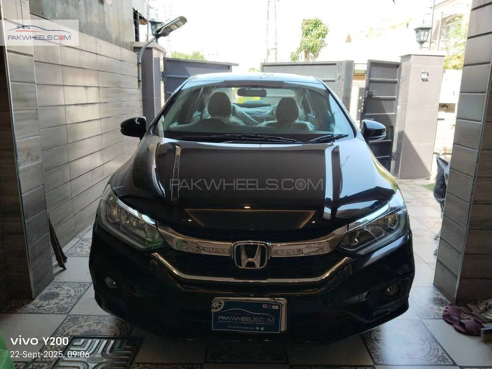 Honda City 2024 for Sale in Lahore Image-1