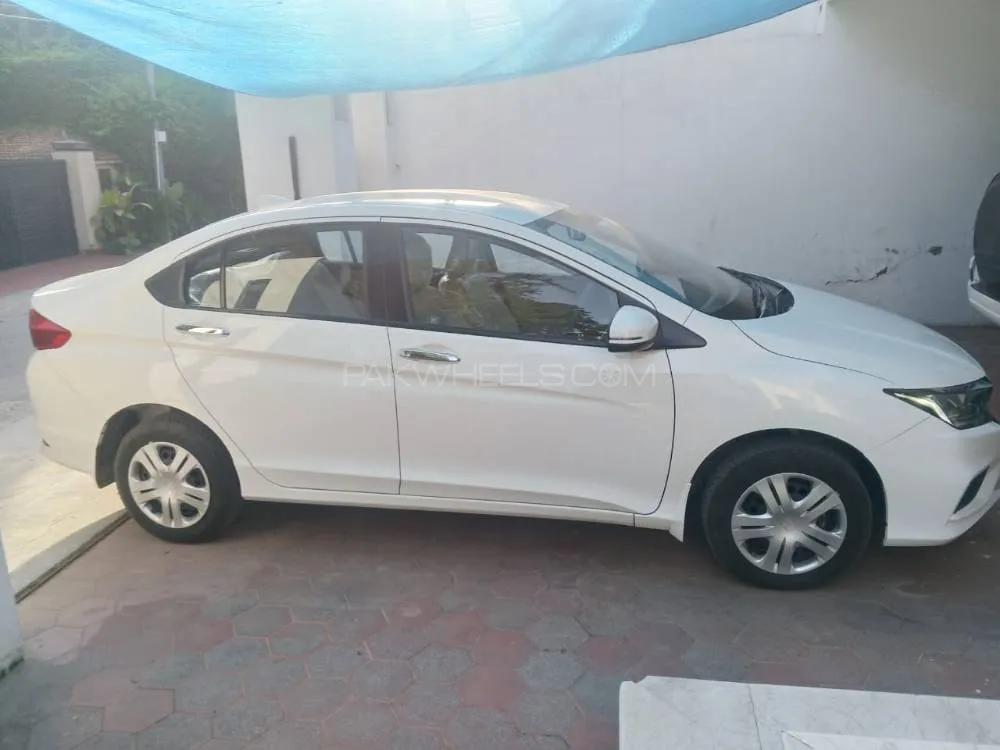 Honda City 2021 for Sale in Lahore Image-1