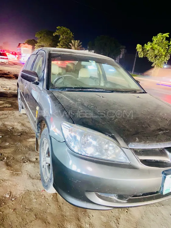 Honda Civic 2004 for Sale in Gujranwala Image-1