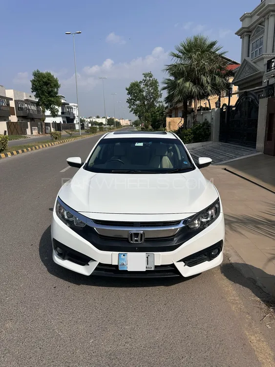 Honda Civic 2018 for Sale in Sialkot Image-1