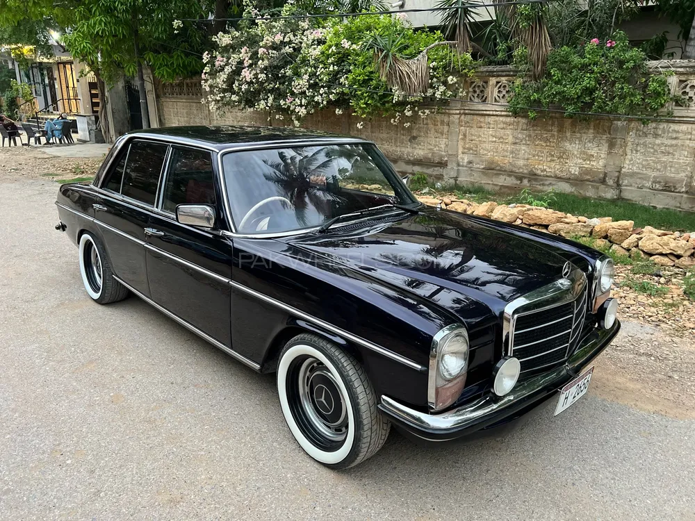 Mercedes Benz E Class 1974 for Sale in Karachi Image-1