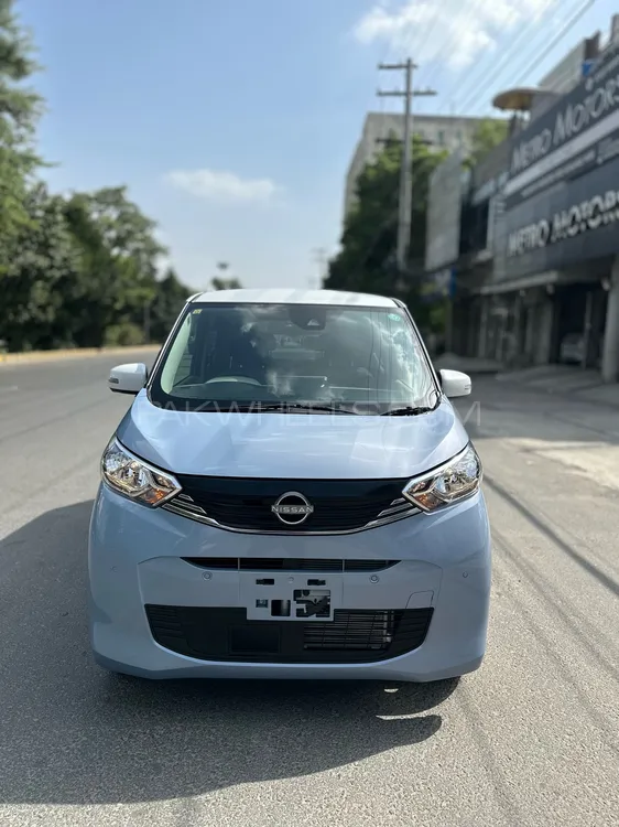 نسان ڈیز 2023 for Sale in لاہور Image-1
