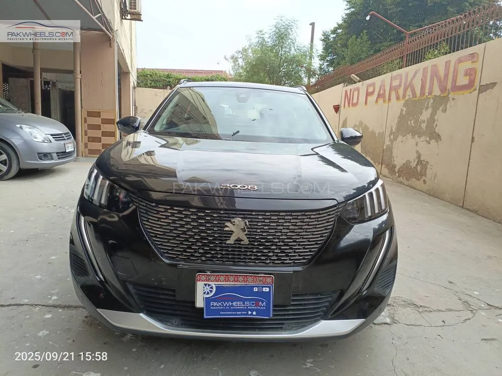Peugeot 2008 2023 for Sale in Karachi Image-1