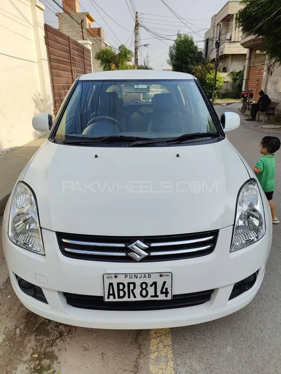 Suzuki Swift 2020 for Sale in Faisalabad Image-1
