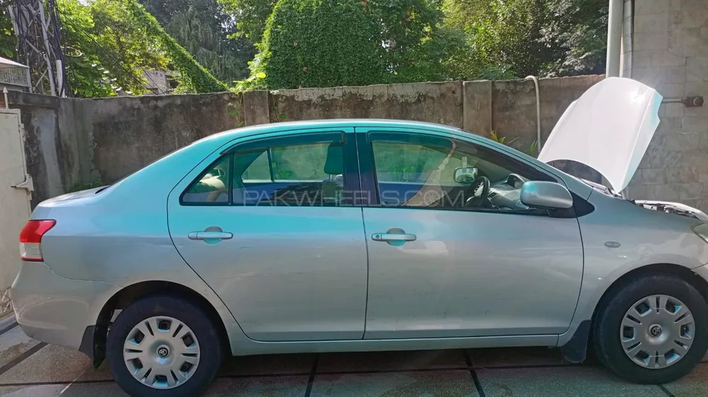 Toyota Belta 2013 for Sale in Lahore Image-1