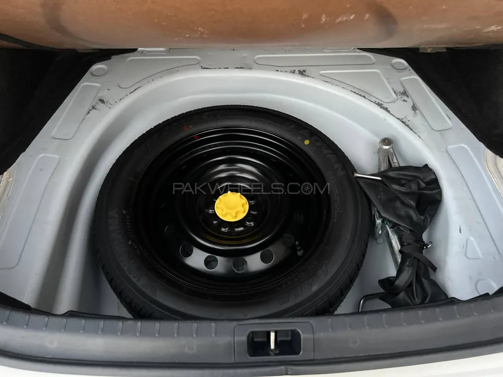 Toyota Corolla 2023 for Sale in Mian Wali Image-1