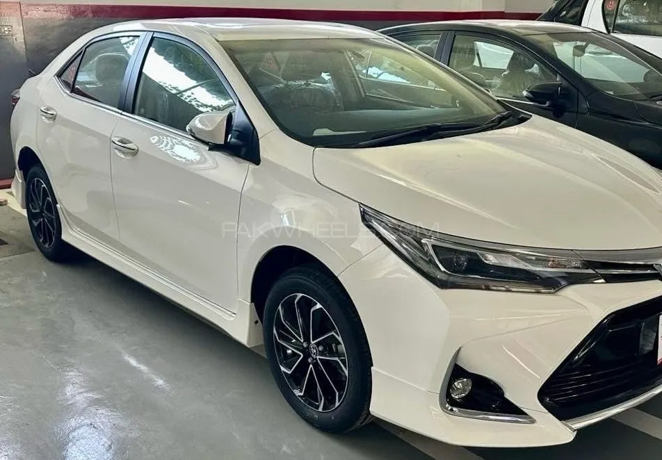 Toyota Corolla 2025 for Sale in Karachi Image-1
