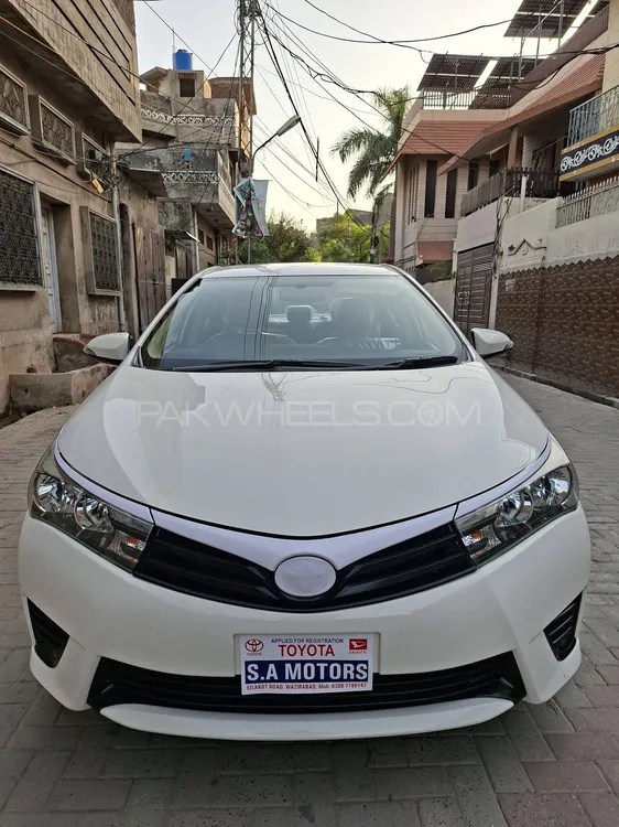 Toyota Corolla 2017 for Sale in Gujranwala Image-1