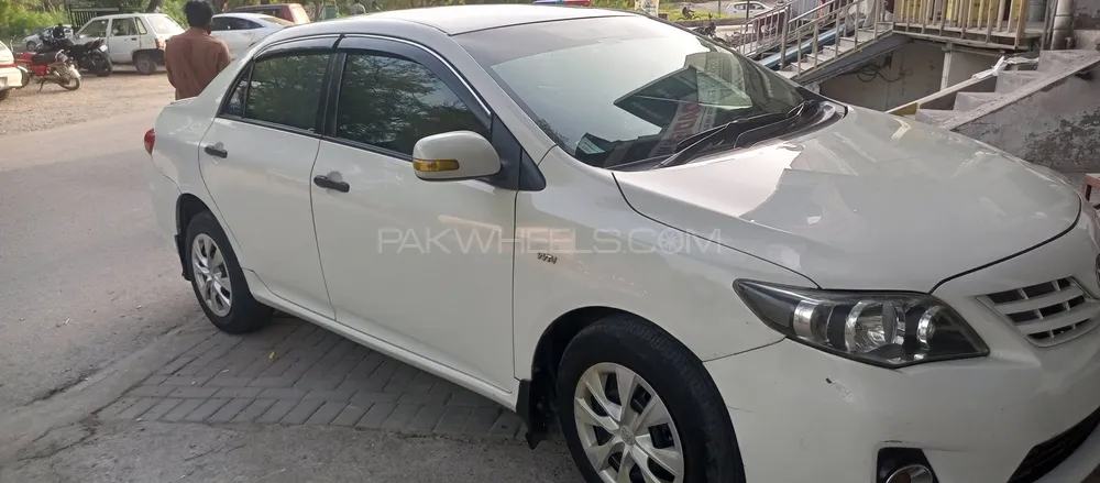 Toyota Corolla 2012 for Sale in Islamabad Image-1