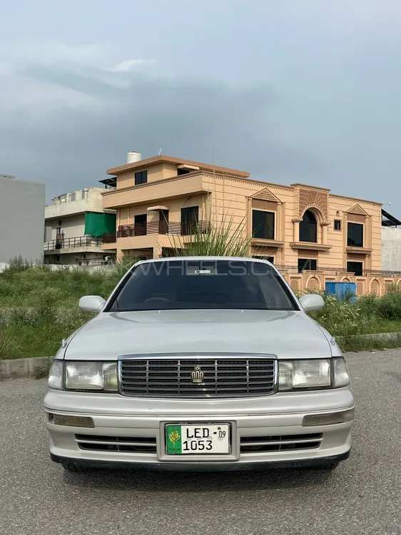Toyota Crown 1992 for Sale in Islamabad Image-1