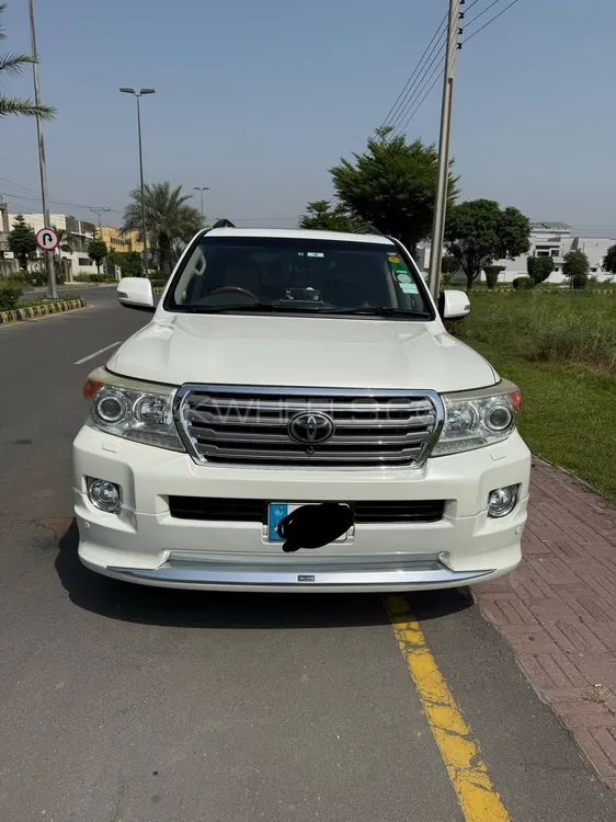 Toyota Land Cruiser 2013 for Sale in Gujranwala Image-1
