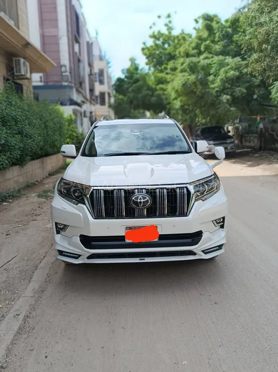 Toyota Prado 2018 for Sale in Karachi Image-1