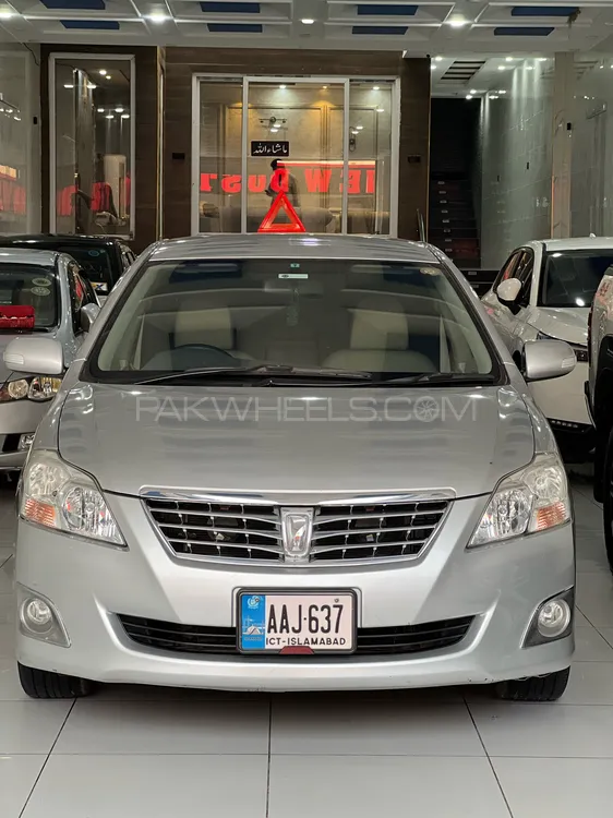 Toyota Premio 2011 for Sale in Peshawar Image-1