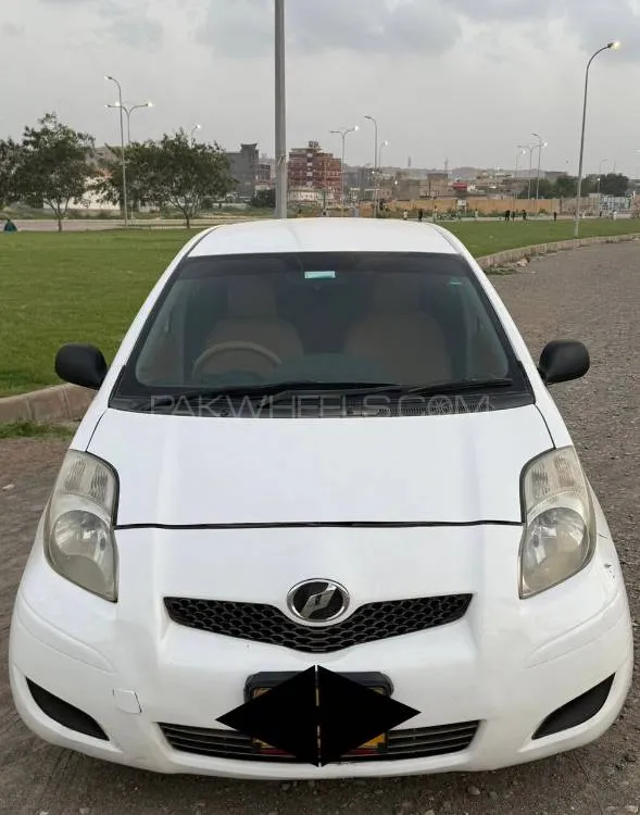Toyota Vitz 2008 for Sale in Karachi Image-1