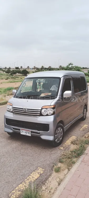 Daihatsu Atrai Wagon 2013 for Sale in Karachi Image-1