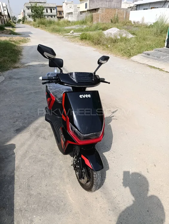Evee Gen-Z 2025 for Sale Image-1