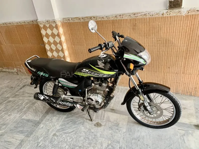 Honda CG 125 Deluxe 2016 for Sale Image-1