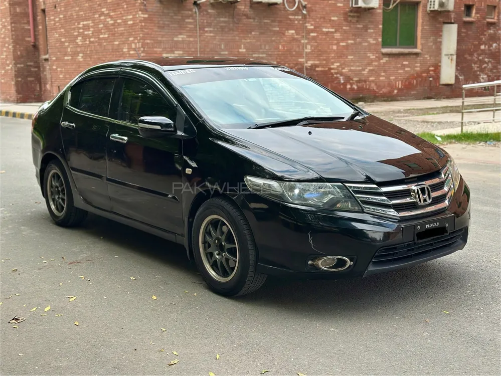 Honda City 2013 for Sale in Faisalabad Image-1