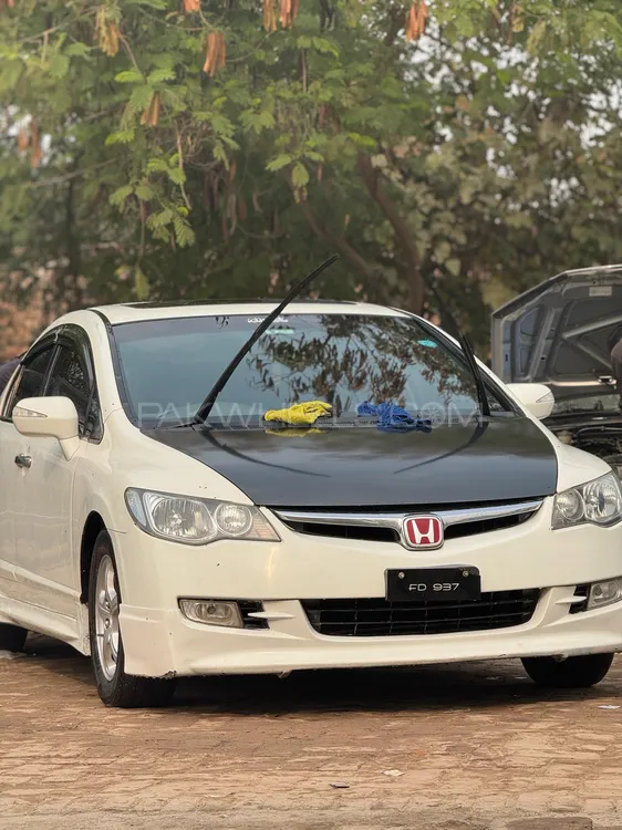 Honda Civic 2011 for Sale in Faisalabad Image-1