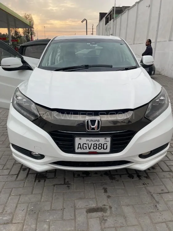 Honda Vezel 2016 for Sale in Gujranwala Image-1
