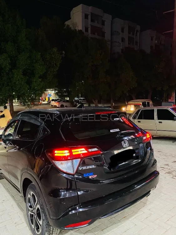 ہونڈا ویزِل 2016 for Sale in کراچی Image-1