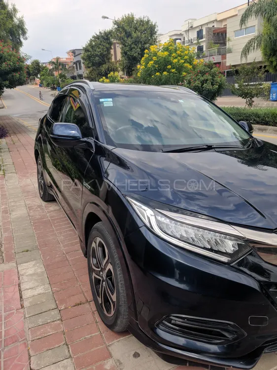 Honda Vezel 2019 for Sale in Islamabad Image-1