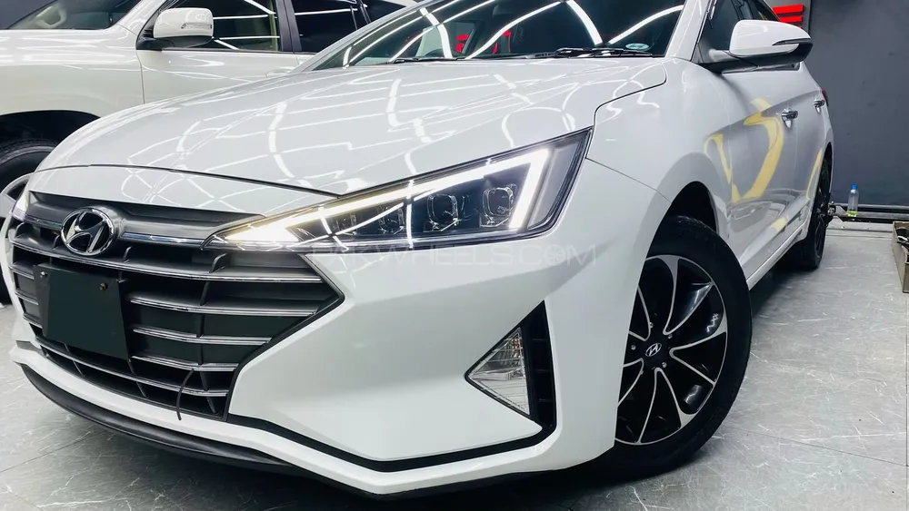 Hyundai Elantra 2022 for Sale in Multan Image-1