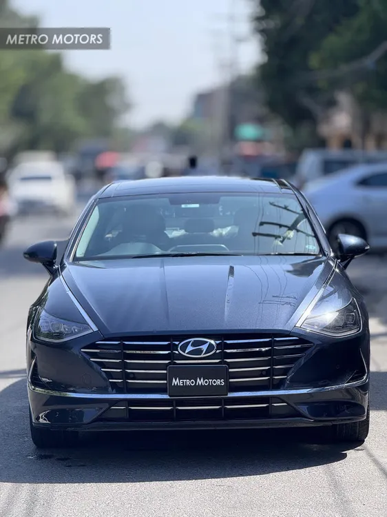 Hyundai Sonata 2022 for Sale in Lahore Image-1