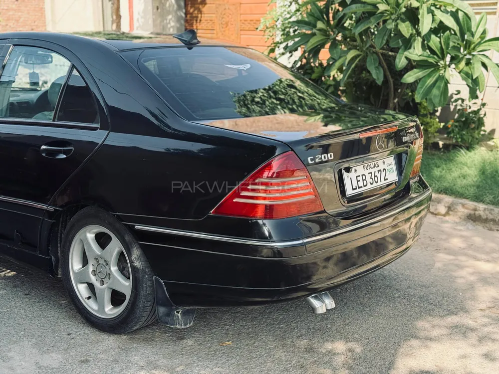 Mercedes Benz C Class 2003 for Sale in Multan Mercedes Benz C Class 2003 for Sale in Multan Image-8