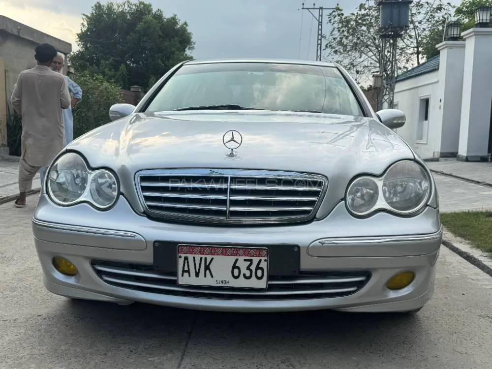 Mercedes Benz C Class 2007 for Sale in Lahore Image-1