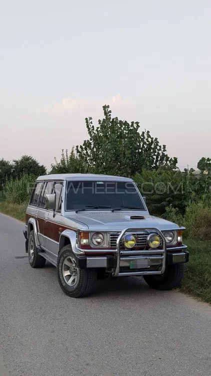 Mitsubishi Pajero 1987 for Sale in Wah cantt Image-1