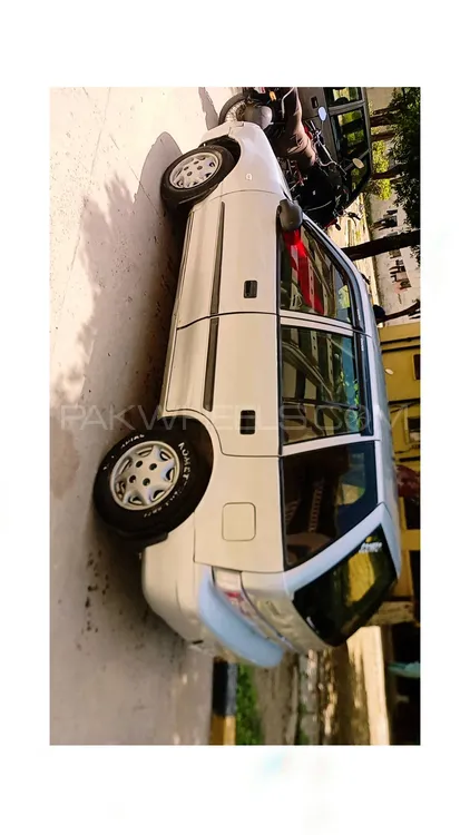 Suzuki Cultus 2011 for Sale in Karachi Suzuki Cultus 2011 for Sale in Karachi Image-3