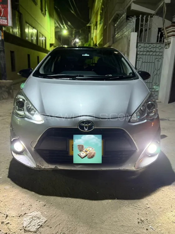 Toyota Aqua 2015 for Sale in Karachi Image-1