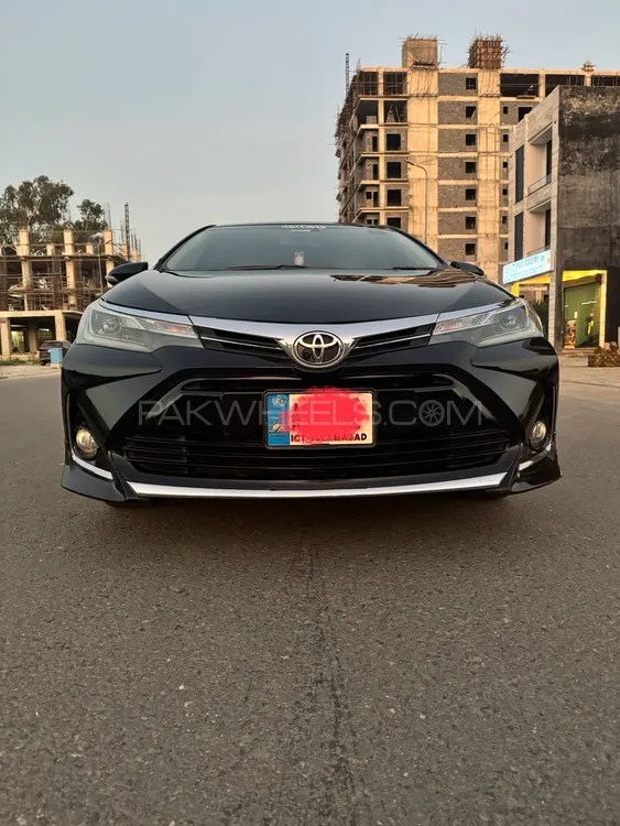 Toyota Corolla 2020 for Sale in Lahore Image-1