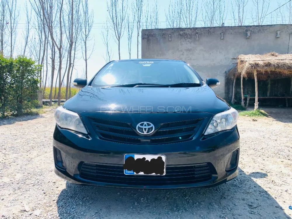 Toyota Corolla 2014 for Sale in Mardan Image-1