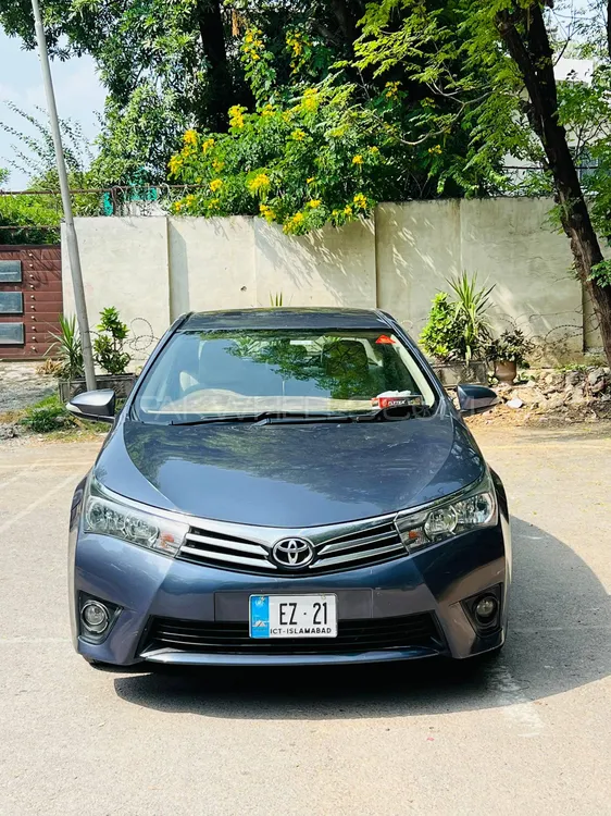 Toyota Corolla 2015 for Sale in Islamabad Image-1