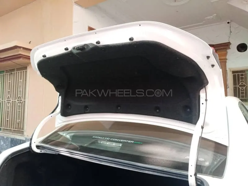 Toyota Corolla 2018 for Sale in Islamabad Image-1