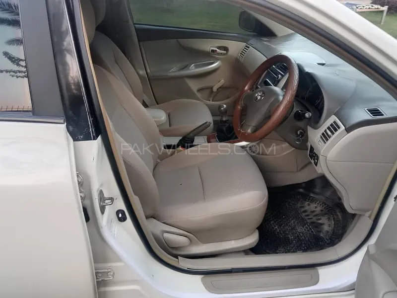 Toyota Corolla 2009 for Sale in Nowshera Image-1